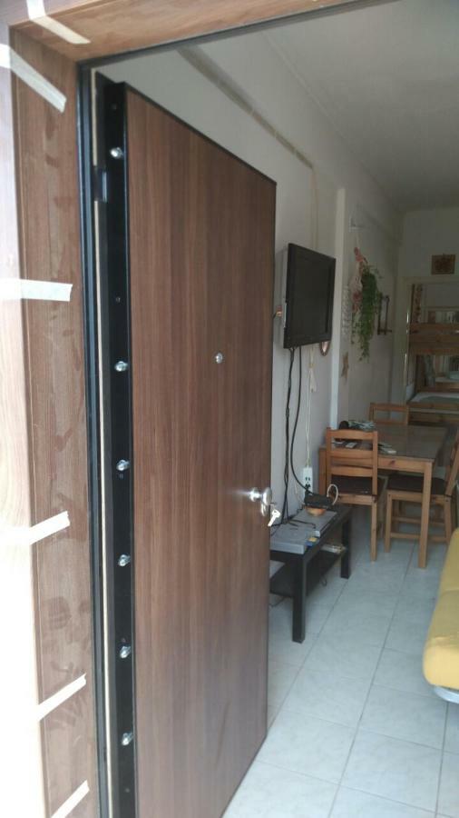 Cosy Family Apartment Near The Sea Полихроно Экстерьер фото