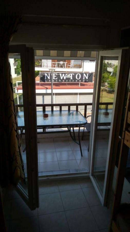 Cosy Family Apartment Near The Sea Полихроно Экстерьер фото